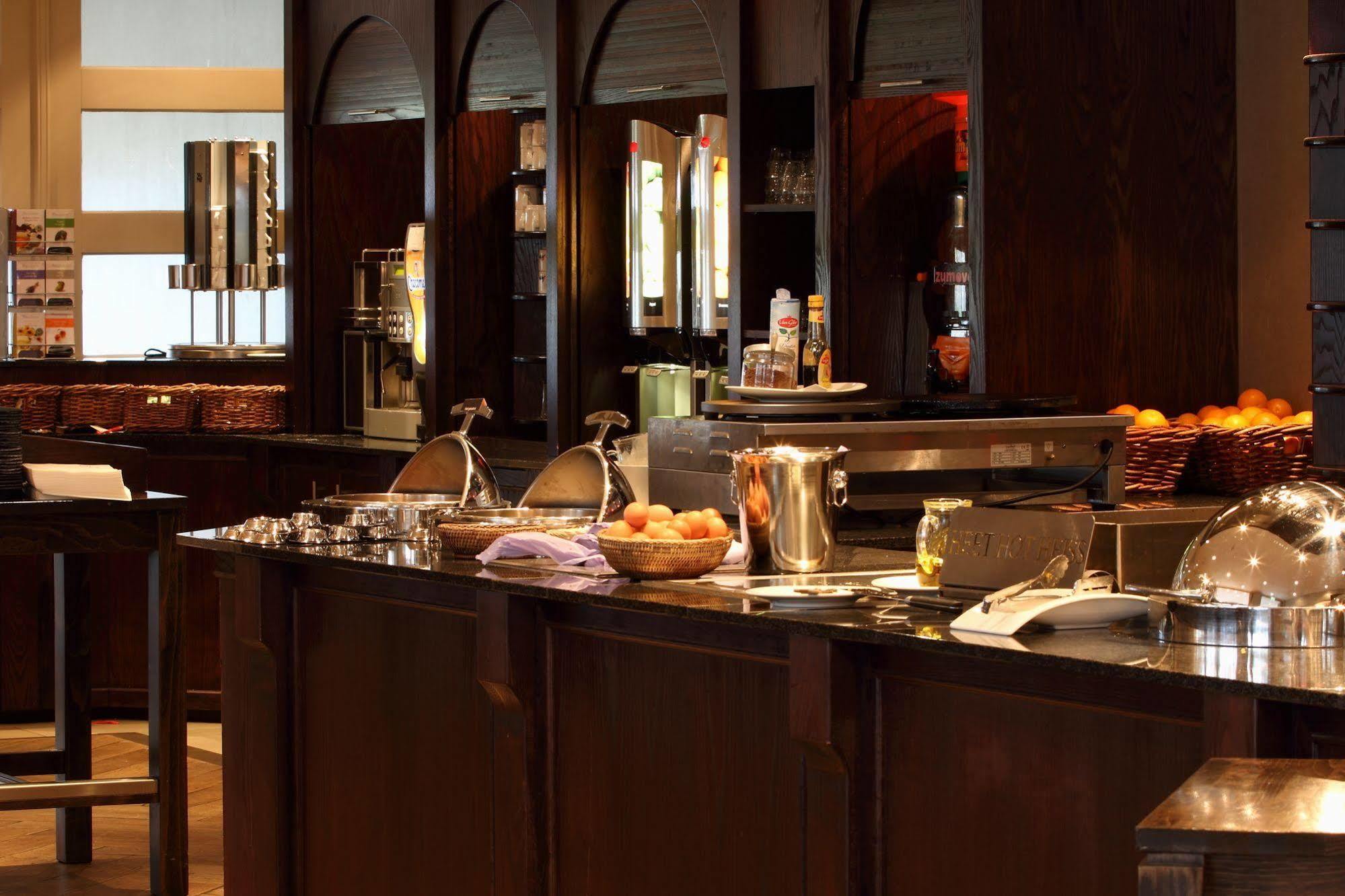 Hotel Der Valk Groningen-westerbroek 4*