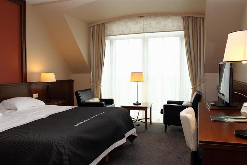 Der Valk Groningen-westerbroek Hotel 4*